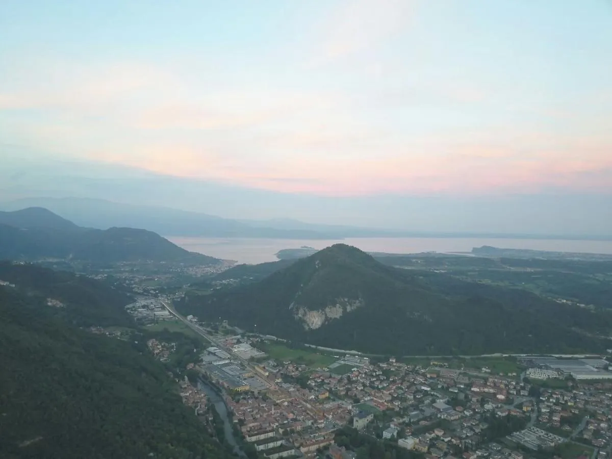 Ca' Pietra Di Nonno Pietro Bed & Breakfast Gavardo 0*,  Italy