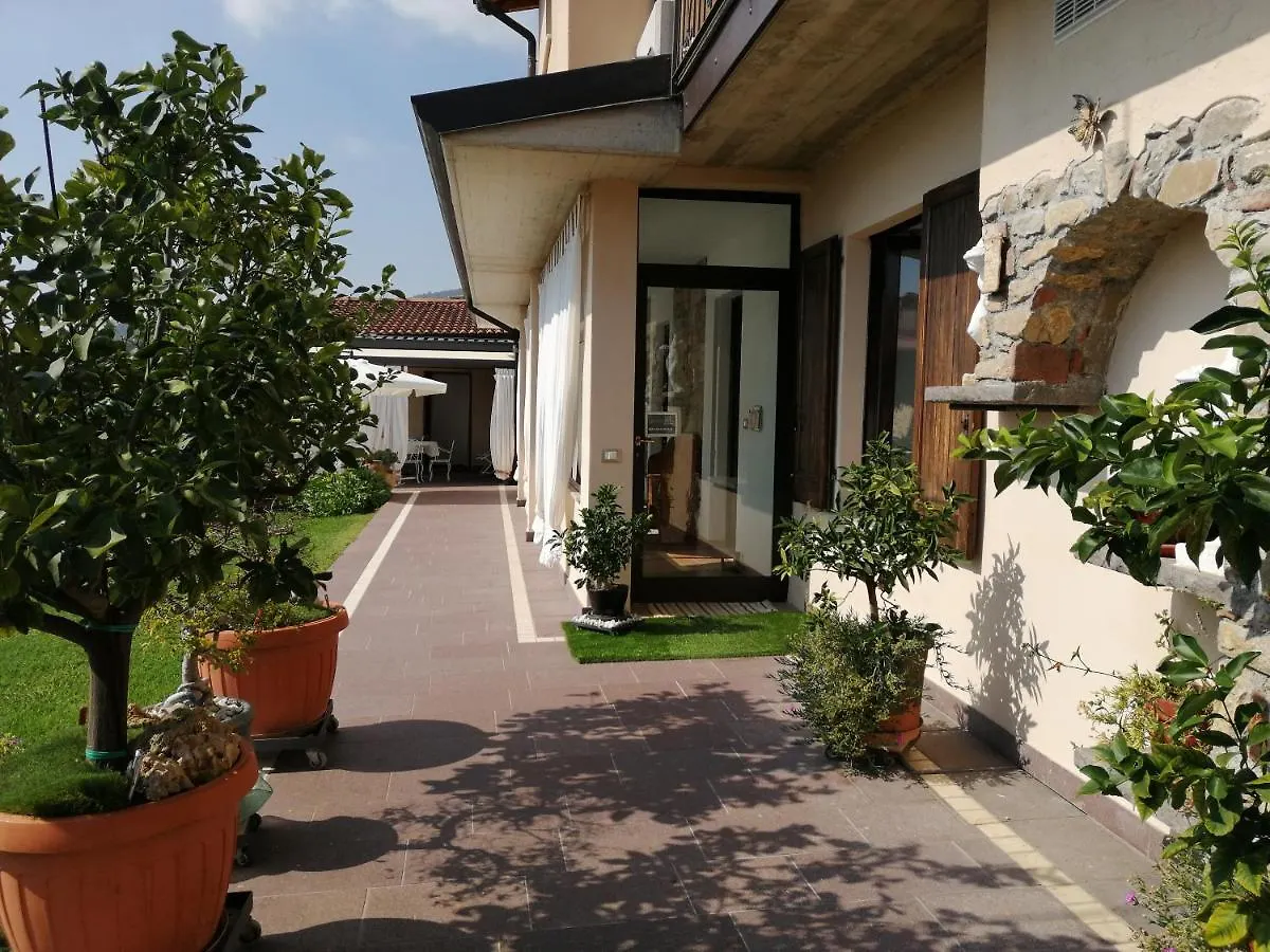 Bed and Breakfast Ca' Pietra Di Nonno Pietro Гавардо 0*,
